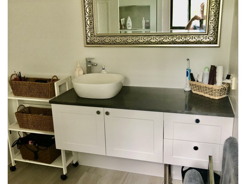 2/5 Virginia Grove, Southport QLD 4215