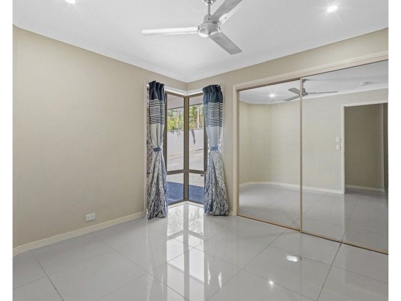 Pacific Pines QLD 4211