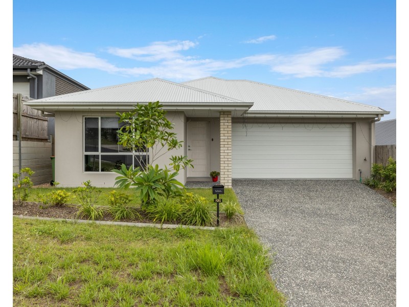 22 Broxburn Circuit, Spring Mountain QLD 4124
