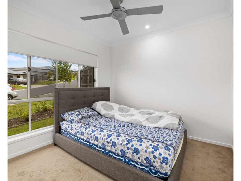 22 Broxburn Circuit, Spring Mountain QLD 4124