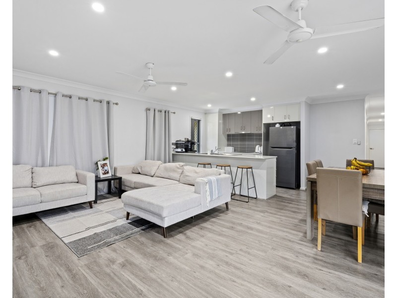 11 Imelda Way, Pimpama QLD 4209