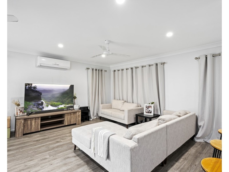 11 Imelda Way, Pimpama QLD 4209