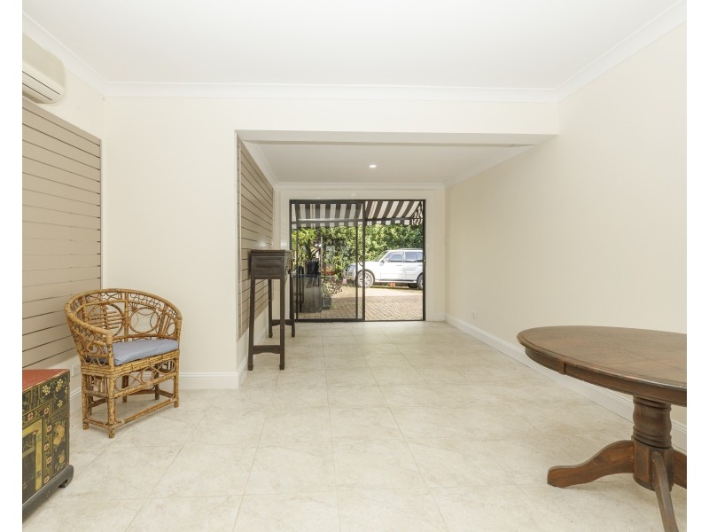 1/104 Long Road, Tamborine Mountain QLD 4272