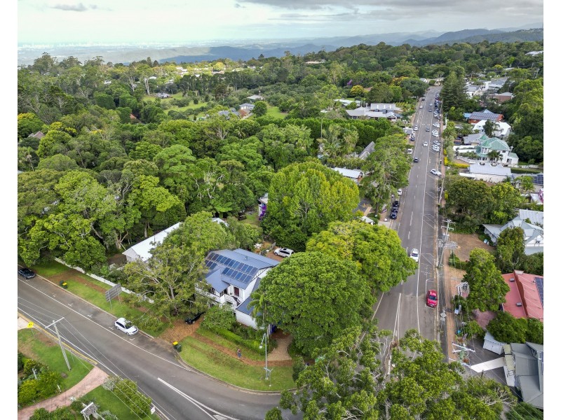 1/104 Long Road, Tamborine Mountain QLD 4272