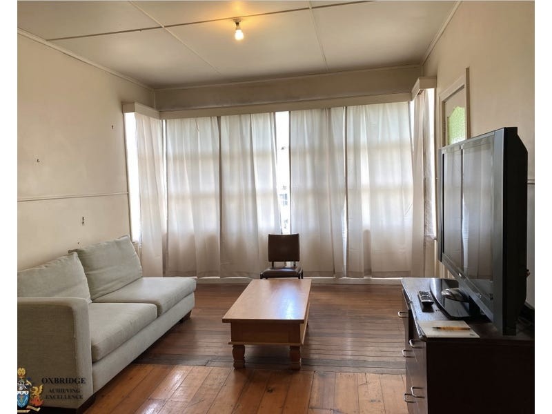 160 Gailey Road, St Lucia QLD 4067