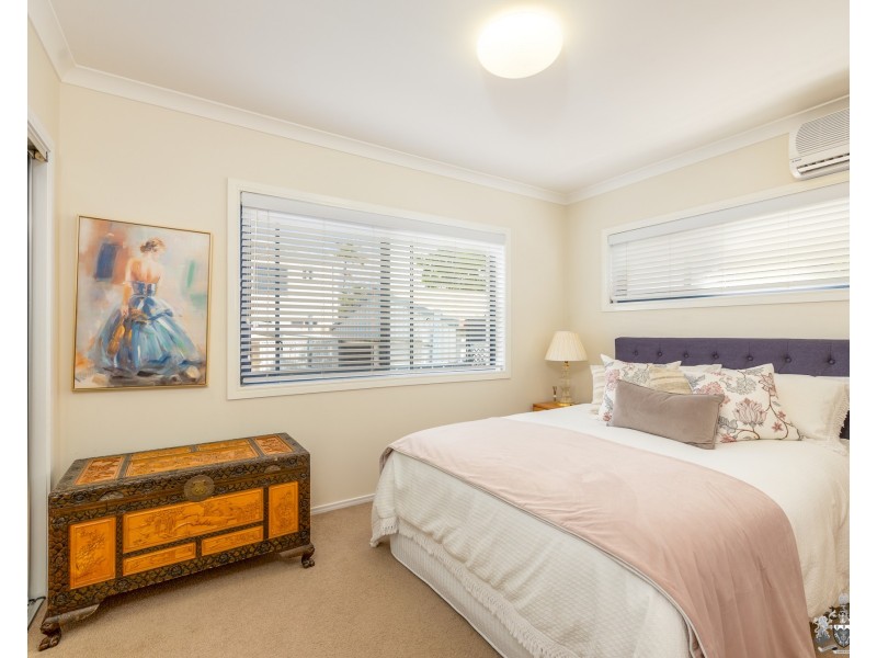 1/60 The Esplanade, Paradise Point QLD 4216