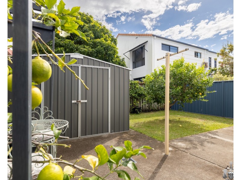 1/60 The Esplanade, Paradise Point QLD 4216