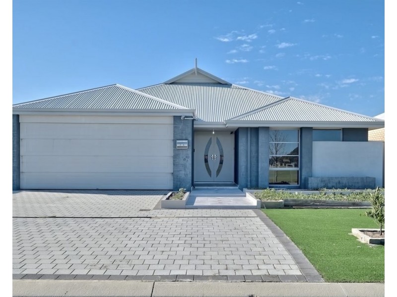 24 Majorelle Parkway, Aubin Grove WA 6164