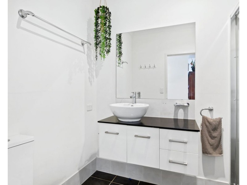 18A Young Street, Milton QLD 4064