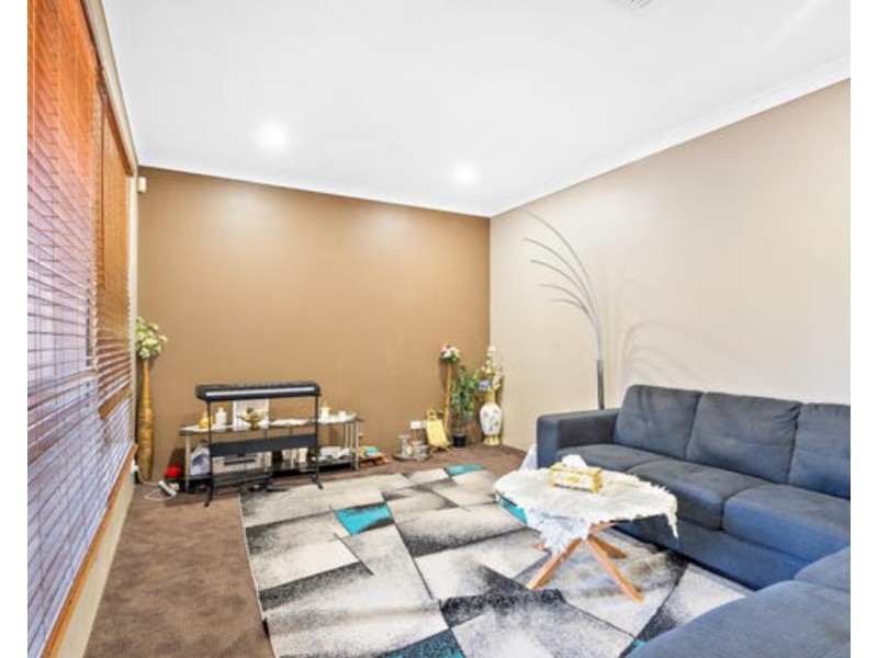 19 Malone Court, Thornlie WA 6108