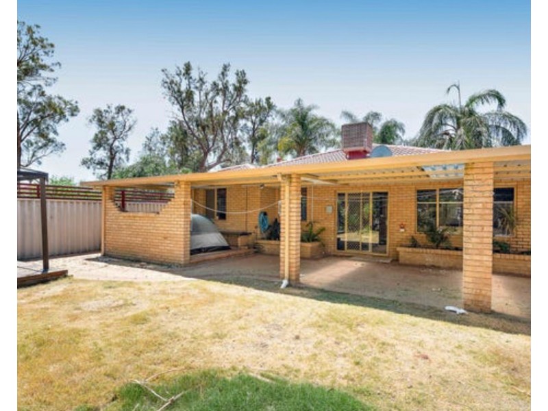 19 Malone Court, Thornlie WA 6108