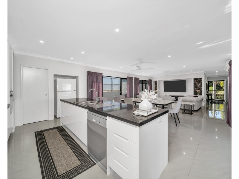 19 Turanga Rise, Mount Sheridan QLD 4868