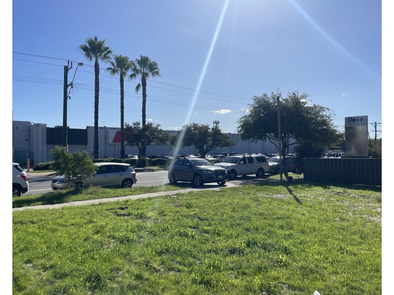 210 Fulham Street, Cloverdale WA 6105