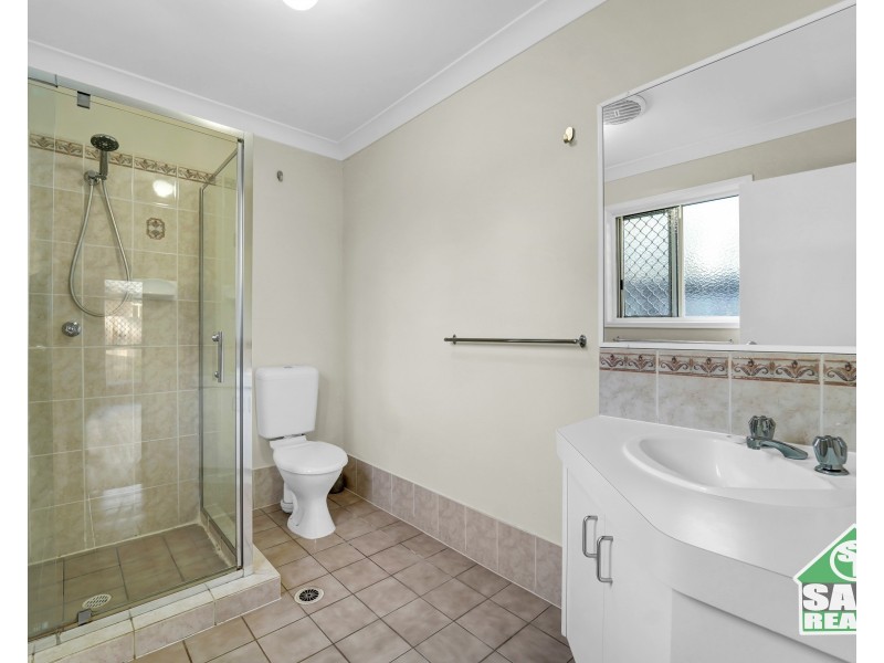 40 Mewing Court, Windaroo QLD 4207