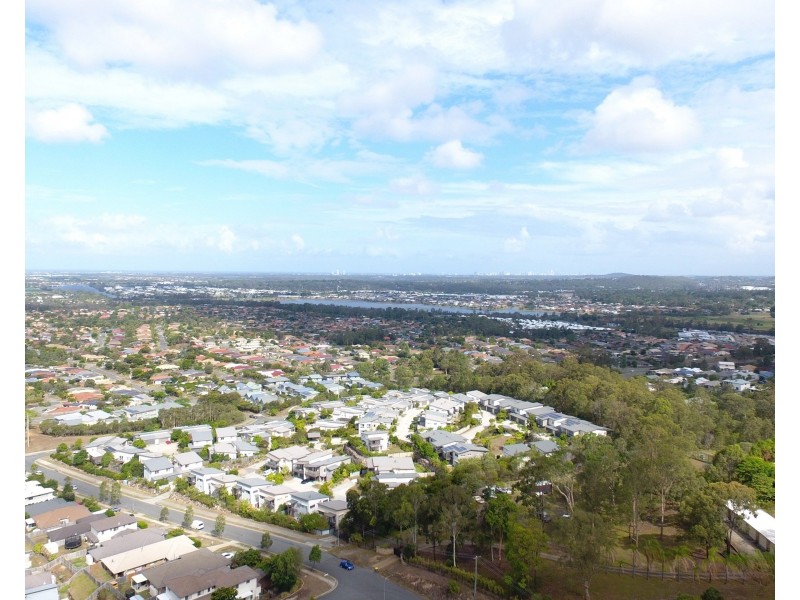 77 Bluetail Crescent, Upper Coomera QLD 4209
