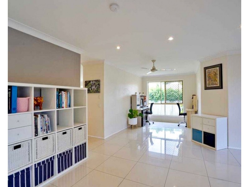 3 Fairview Court, Parkwood QLD 4214