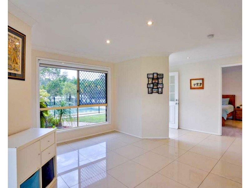 3 Fairview Court, Parkwood QLD 4214