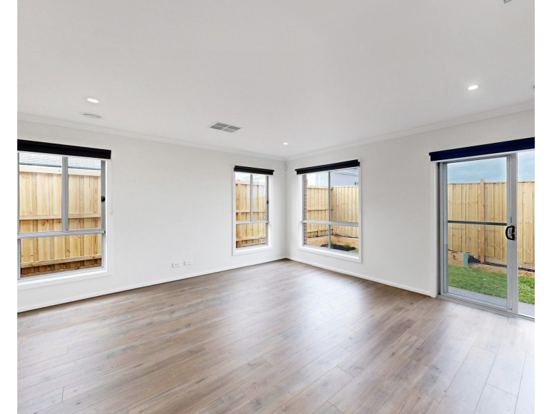 22 Streamlet Boulevard, Tarneit VIC 3029