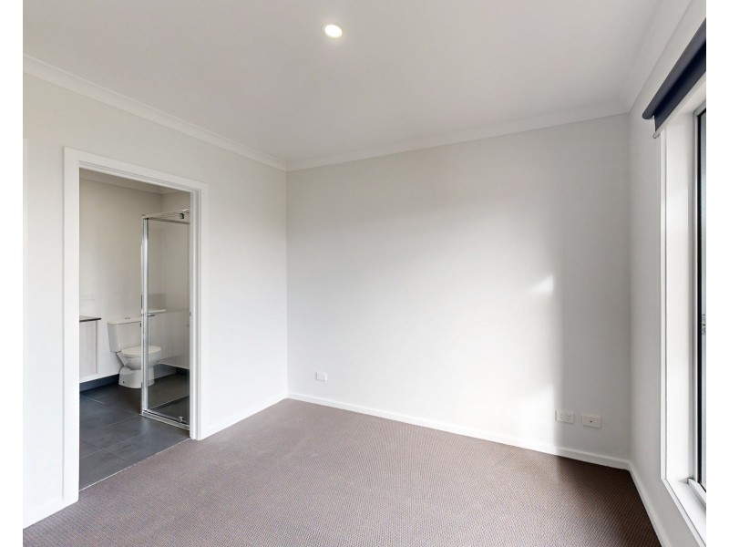 22 Streamlet Boulevard, Tarneit VIC 3029