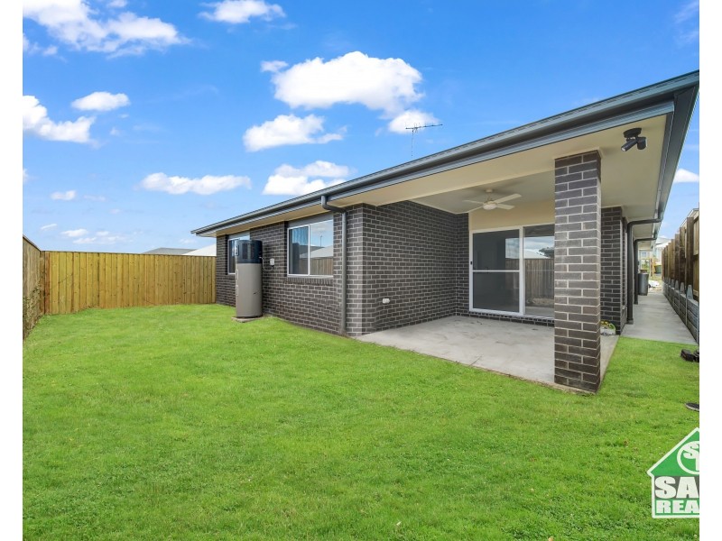 18 York Road, Greenbank QLD 4124