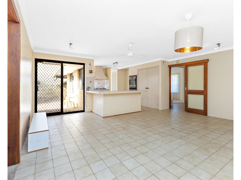 68 Chancery Crescent, Willetton WA 6155
