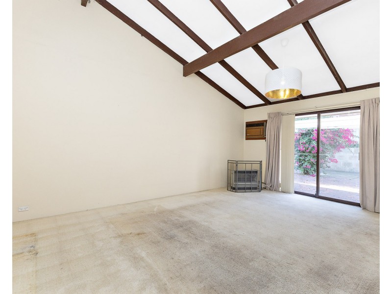 68 Chancery Crescent, Willetton WA 6155