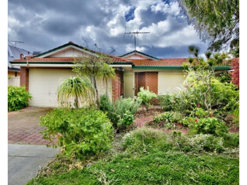 3/2 Lemana Court, Nollamara WA 6061