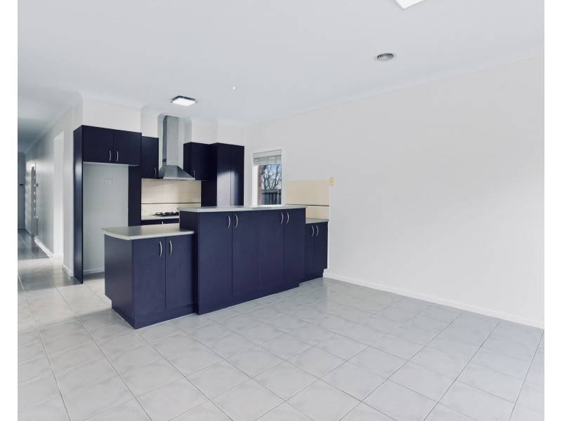 23 The Garlands, Craigieburn VIC 3064