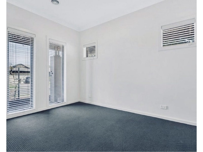 23 The Garlands, Craigieburn VIC 3064