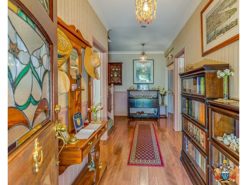 3/8 Wongawallan Road, Tamborine Mountain QLD 4272