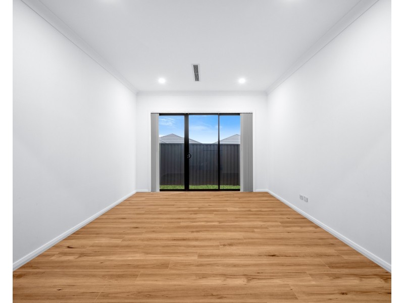 1 Wanyuwa Drive, Austral NSW 2179