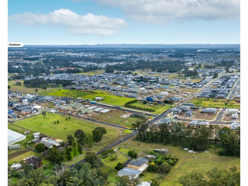 1 Wanyuwa Drive, Austral NSW 2179