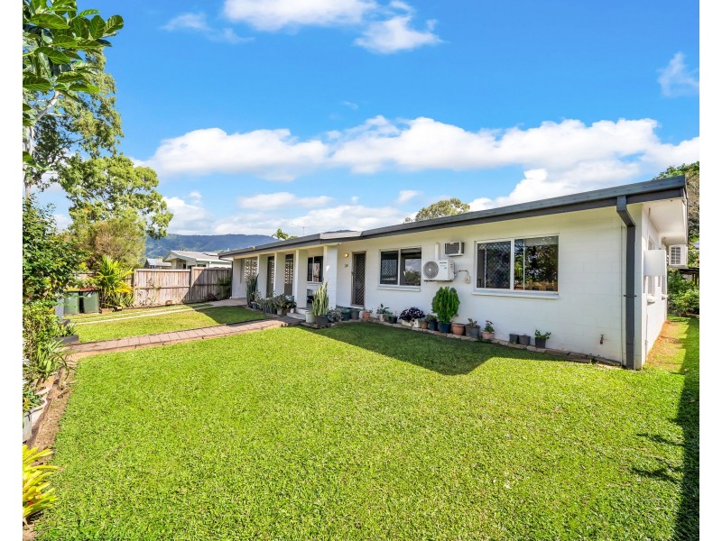 39 Carnation Drive, Mooroobool QLD 4870