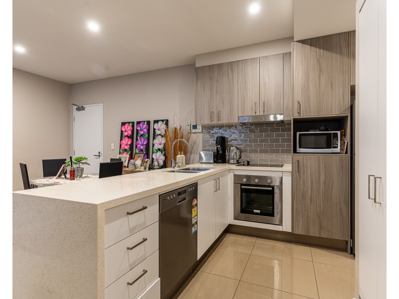 12/63 Ludwick Street, Cannon Hill QLD 4170