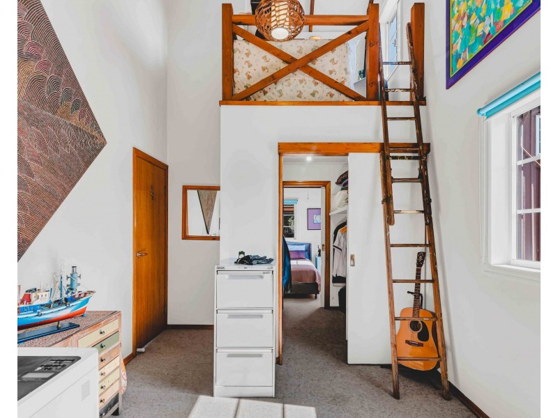 35 Paradise Drive, Tamborine Mountain QLD 4272