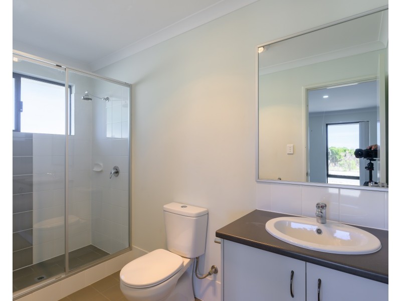 76 Yangtze Avenue, Southern River WA 6110