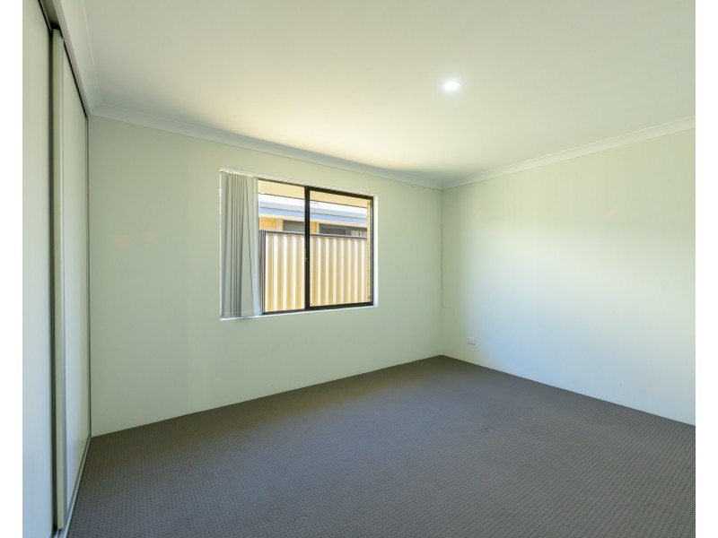 76 Yangtze Avenue, Southern River WA 6110