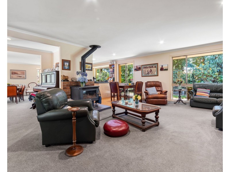 42-44 Alpine Terrace, Tamborine Mountain QLD 4272