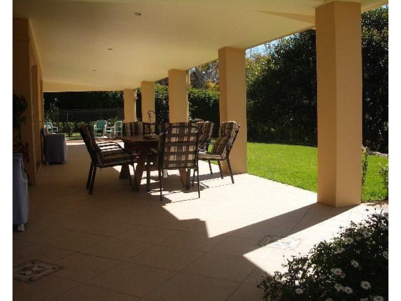 42-44 Alpine Terrace, Tamborine Mountain QLD 4272