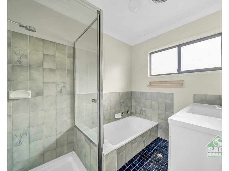 25 Jeffrey Street, Capalaba QLD 4157
