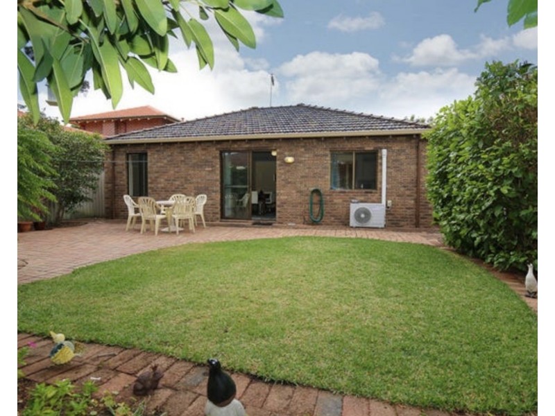 33 Megalong Street, Nedlands WA 6009