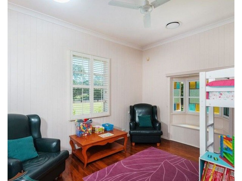 7 Ross Street, Eagleby QLD 4207