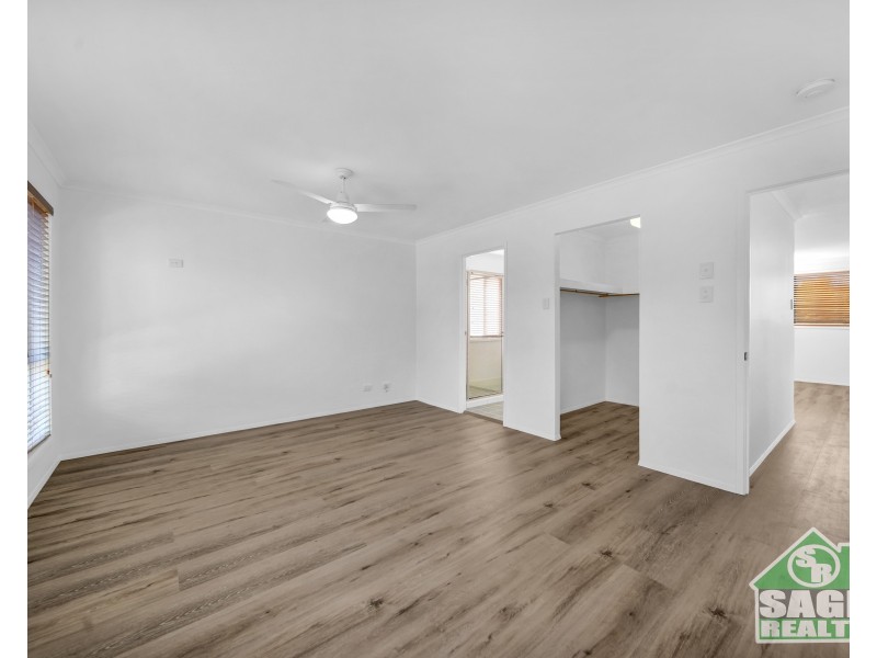 28 Crozier Crescent, Meadowbrook QLD 4131