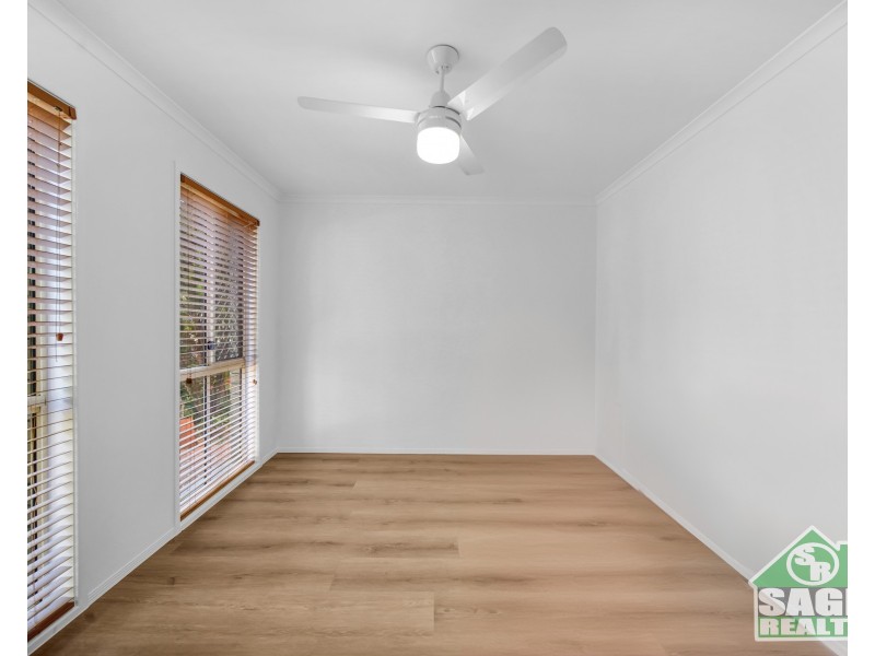 28 Crozier Crescent, Meadowbrook QLD 4131