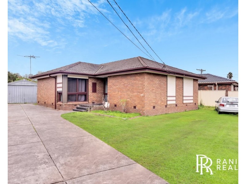 32 Rochester Drive, Thomastown VIC 3074