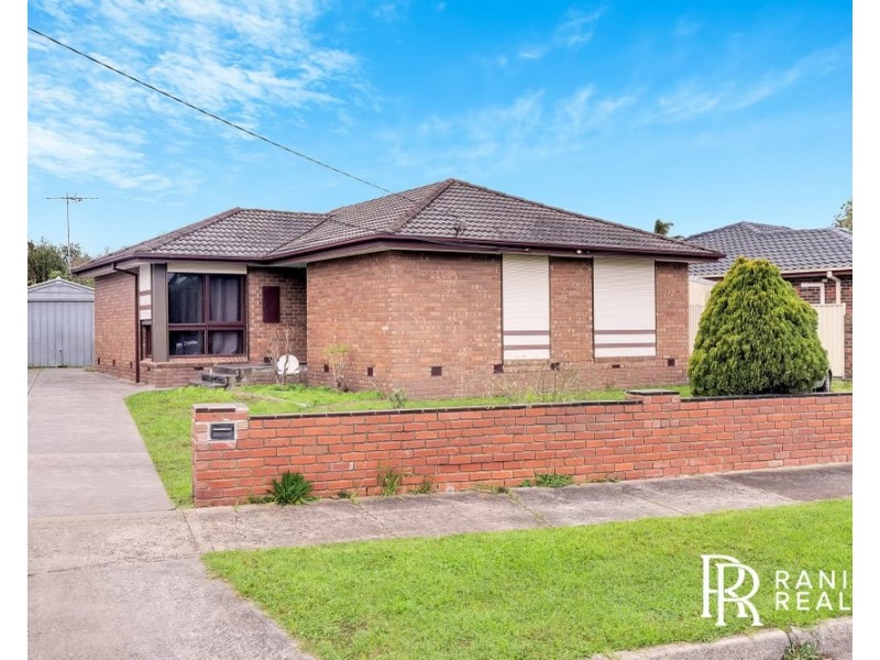 32 Rochester Drive, Thomastown VIC 3074