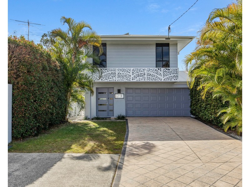 29 Pacific Avenue, Miami QLD 4220