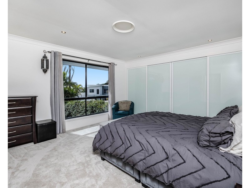 29 Pacific Avenue, Miami QLD 4220