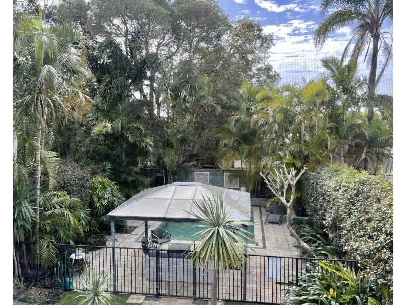 29 Pacific Avenue, Miami QLD 4220