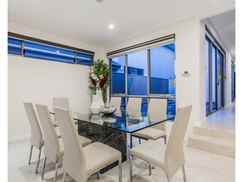 20 Crown Hill, Riverstone NSW 2765